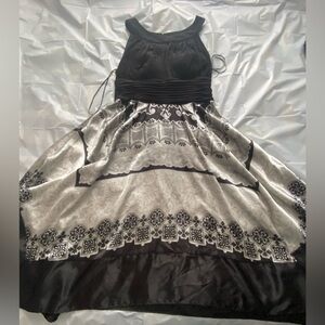 Melrose Social Formal Black and Silver Patterned Dress. Size 14